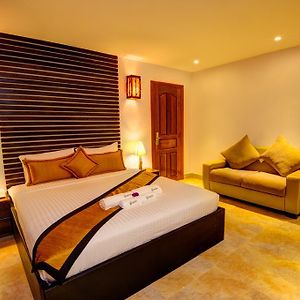 Junior King Room